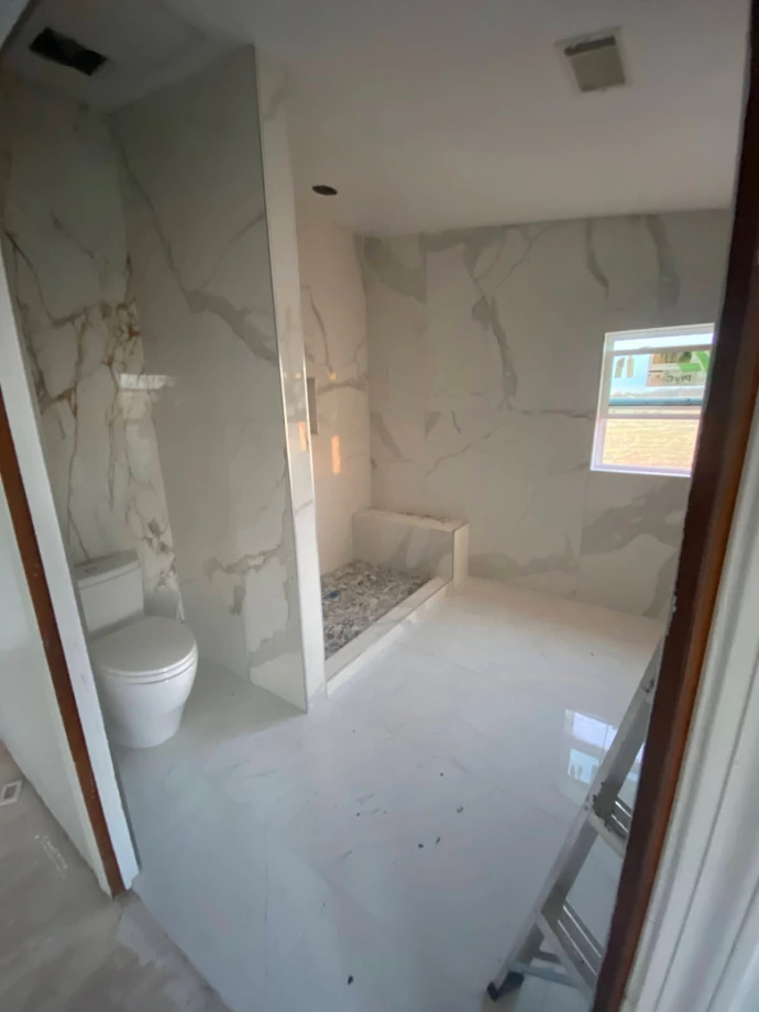 glass tile accent wall